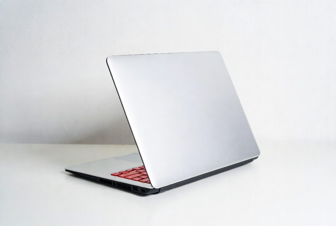 We're choosing the coolest laptops under 20,000 hryvnias in 2026: the latest models, real-world tests, and where to buy them at a great price without overpaying. Only the most current options!